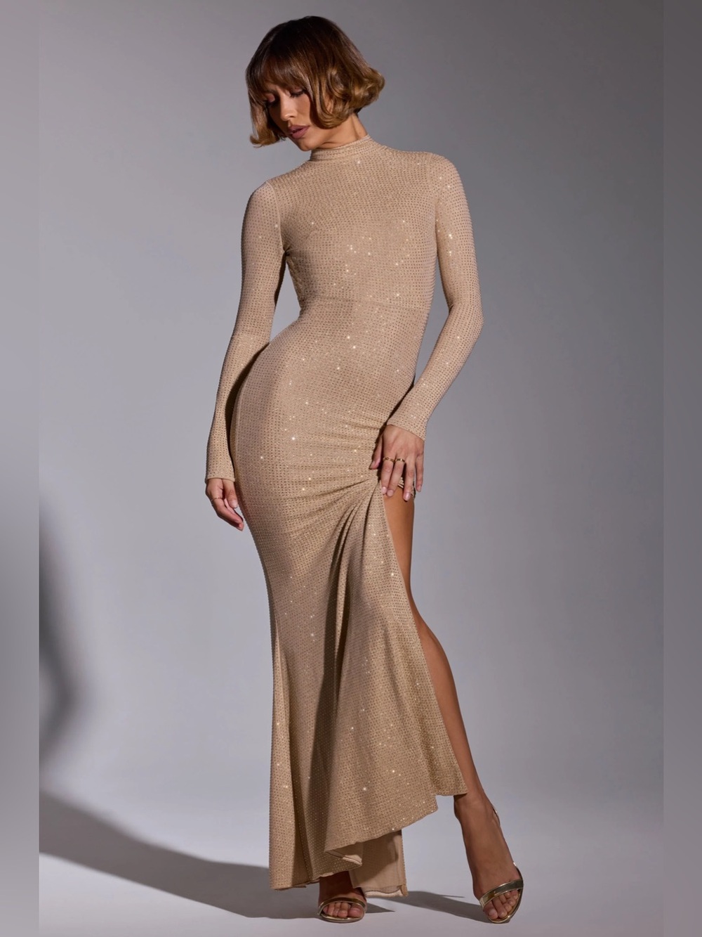 Oh Polly Celestia Gold Sparkle Embellished Long Sleeve Backless Maxi Gown Size 2